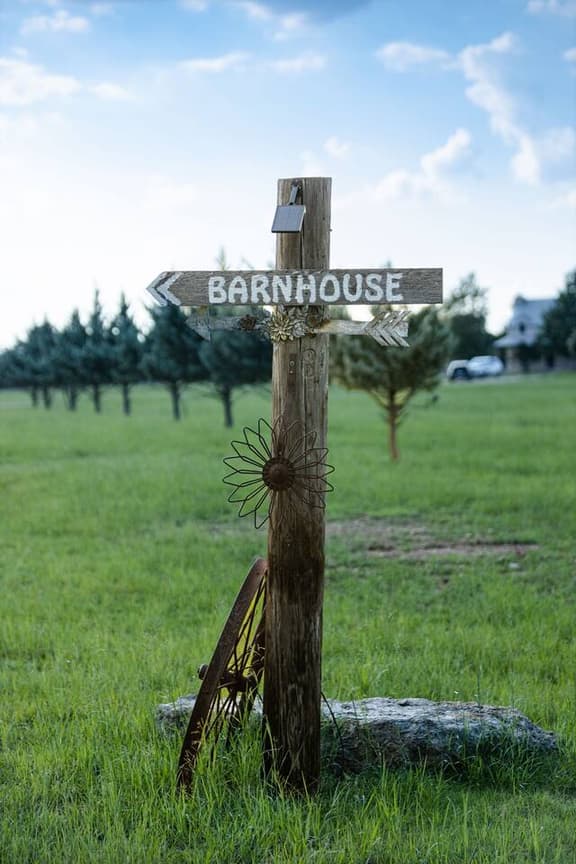 The Barnhouse for 4 @ TimberRose Ranch FBG TX